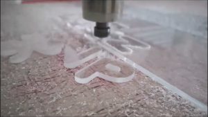 Cắt CNC Mica khổ lớn